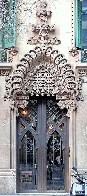 Photo:  Barcelona door